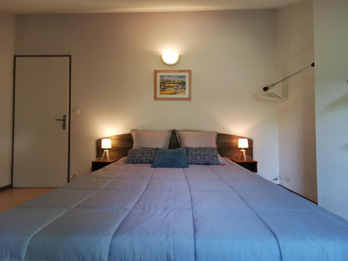 Au 11 T3 Duplex, Village Vacances, Piscines, Parking Saint-Geniez-d'Olt Luaran gambar