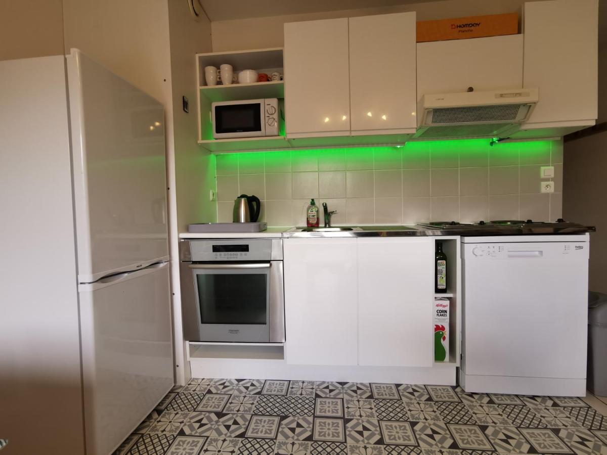 Au 11 T3 Duplex, Village Vacances, Piscines, Parking Saint-Geniez-d'Olt Luaran gambar